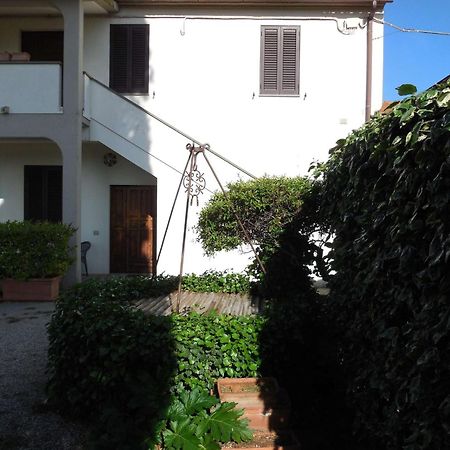 Podere Tre Cipressi Campiglia Marittima Exterior foto