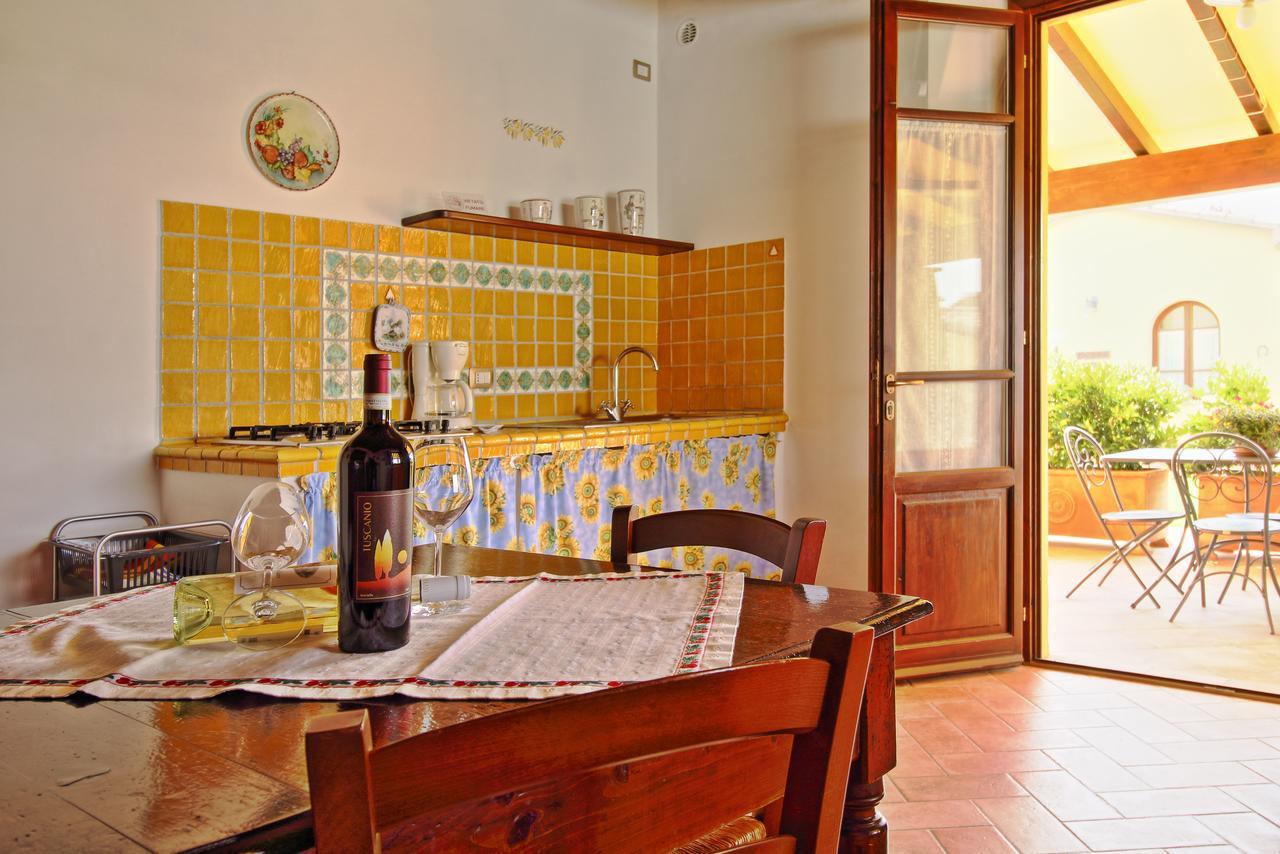 Podere Tre Cipressi Campiglia Marittima Exterior foto