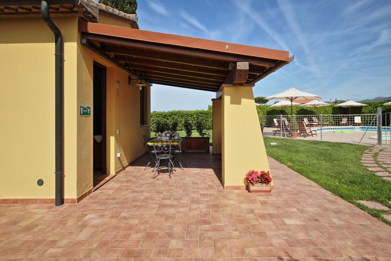 Podere Tre Cipressi Campiglia Marittima Exterior foto